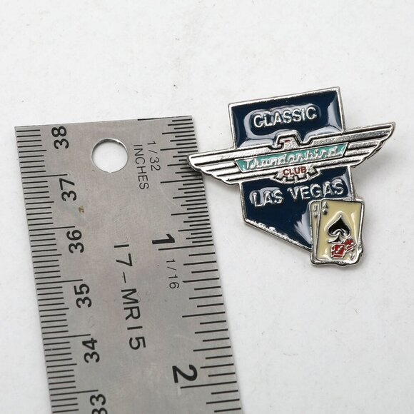 Vintage Las Vegas Thunderbird Club Enamelled Pin Metal Retro Cars Collectable - Picture 3 of 5